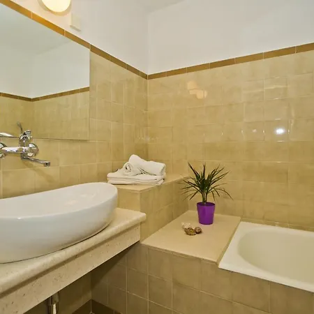 Castle Stambuk Appartamento *