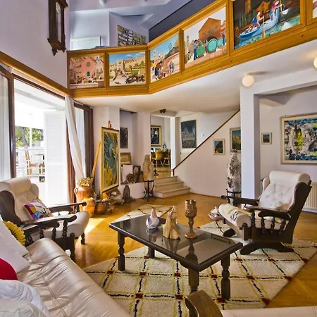 Apartment Castle Stambuk