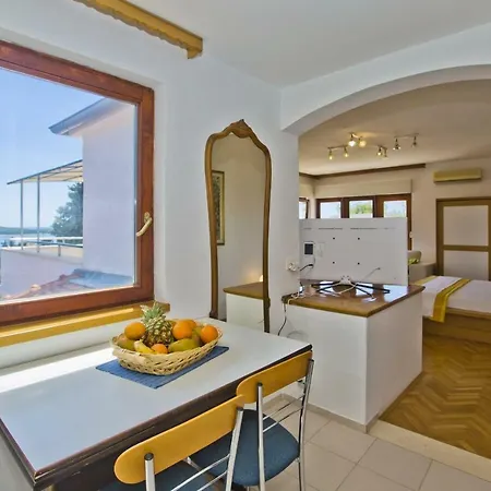 Castle Stambuk Apartment *