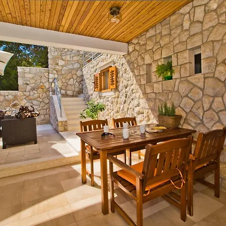 Castle Stambuk Apartment Hvar Town