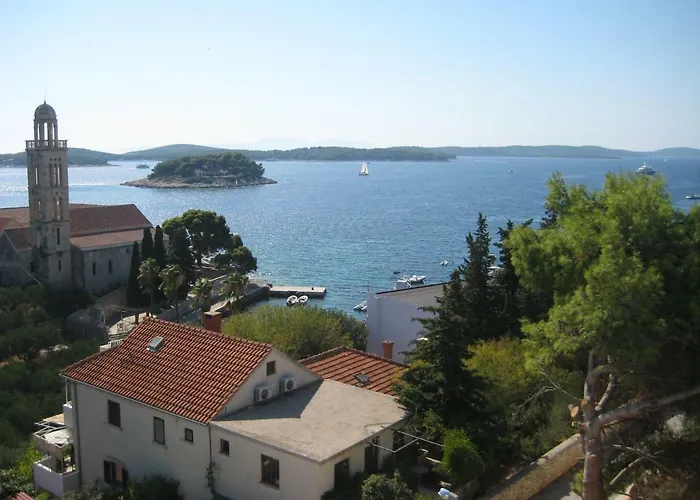 Castle Stambuk Daire Hvar Town