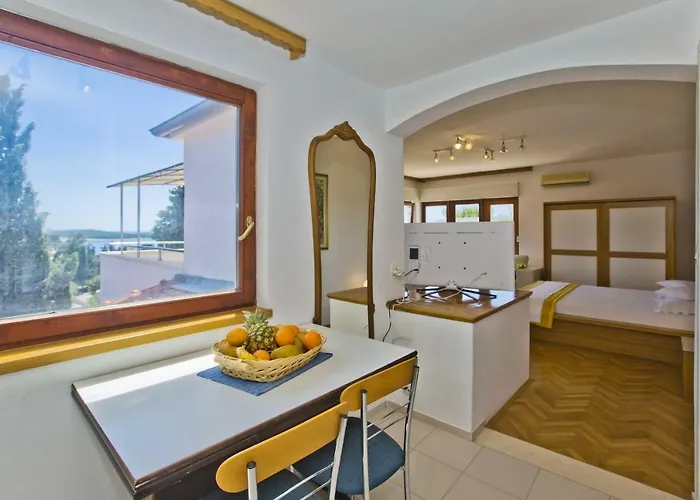 Castle Stambuk شقة *