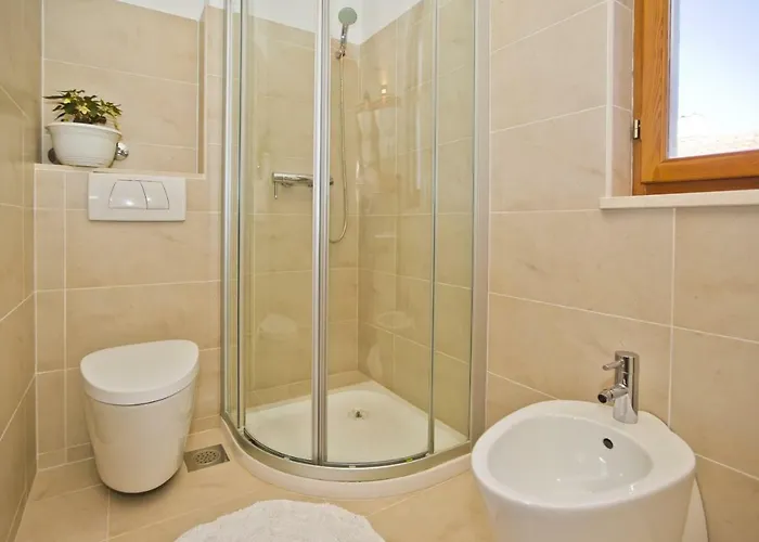 Castle Stambuk شقة هفار