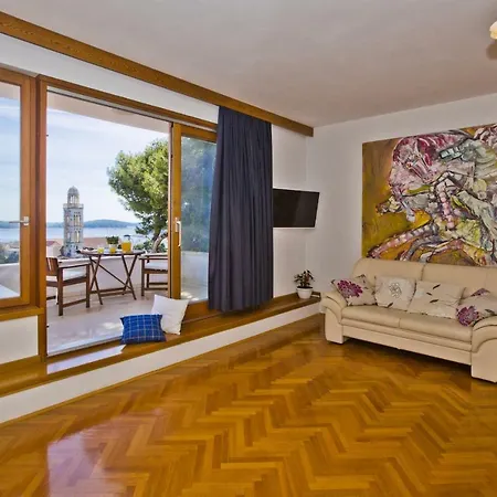 Castle Stambuk Apartamento